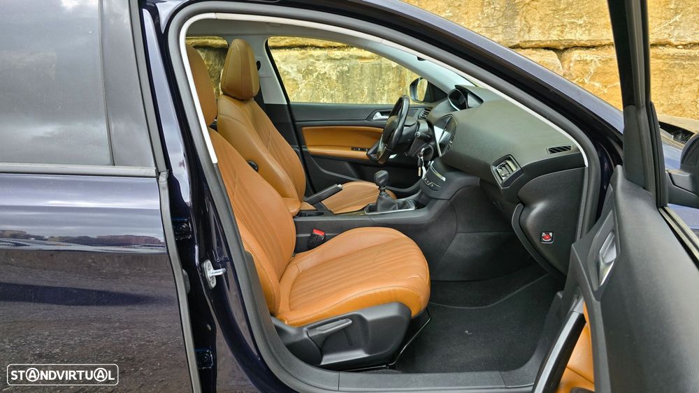 Peugeot 308 SW 1.5 BlueHDi Allure - 43