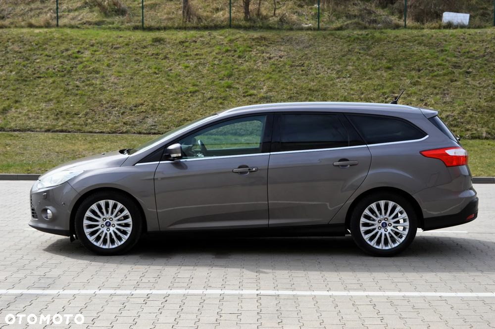 Ford Focus 2.0 TDCi DPF Titanium - 25