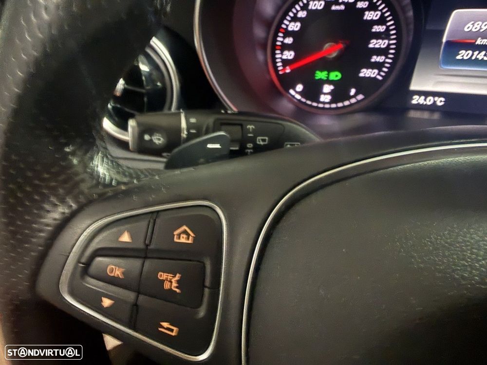 Mercedes-Benz C 220 (BlueTEC) d Station 7G-TRONIC Avantgarde — fotografia 16