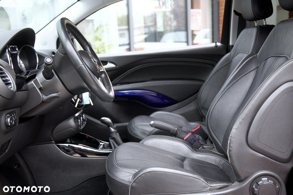 Opel Adam - 13