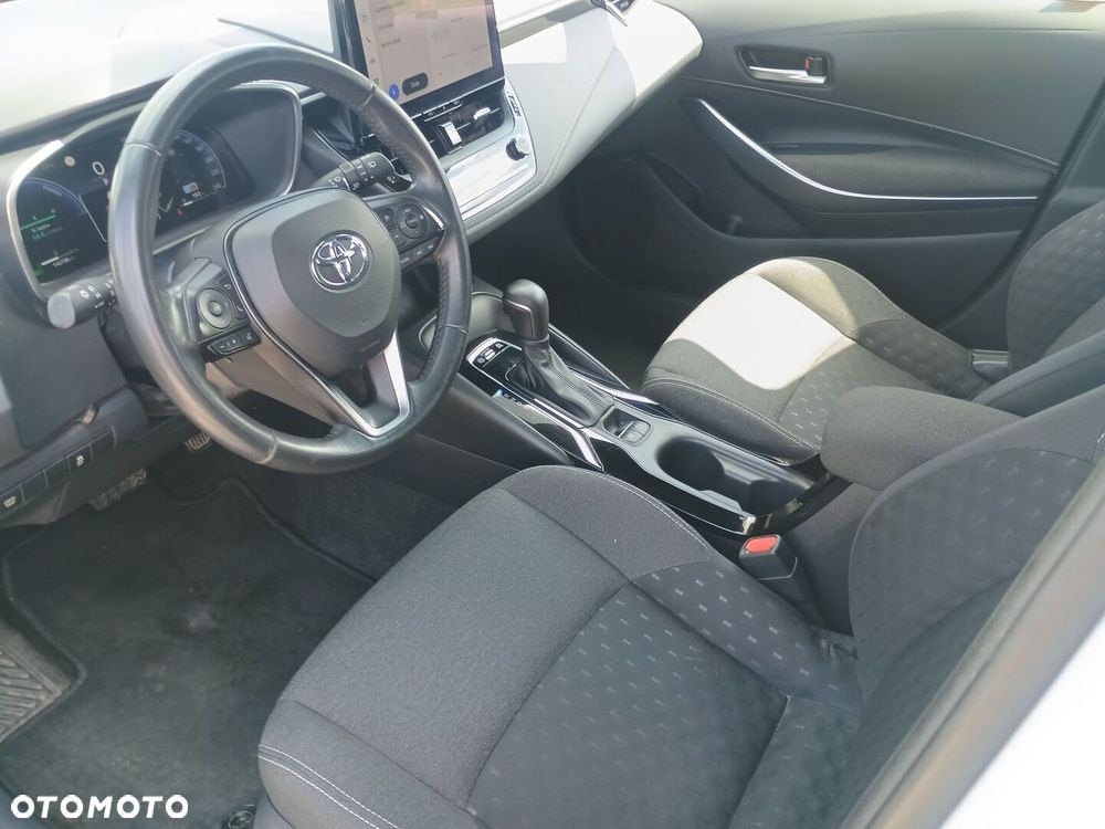 Toyota Corolla 1.8 Hybrid Comfort - 16