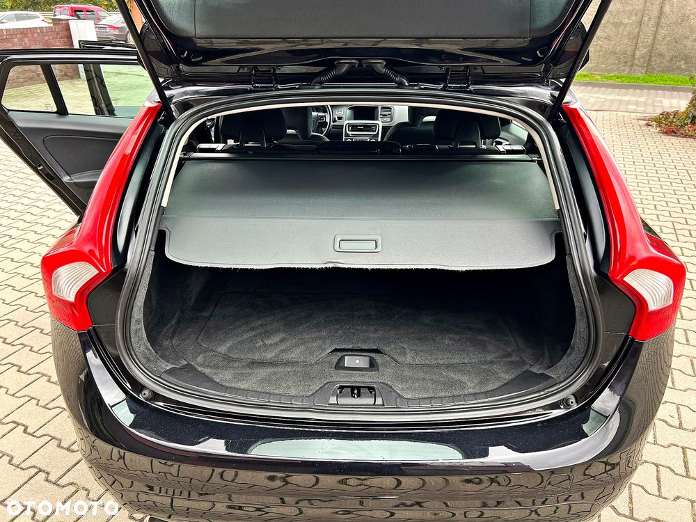 Volvo V60 D3 Business Edition - 20