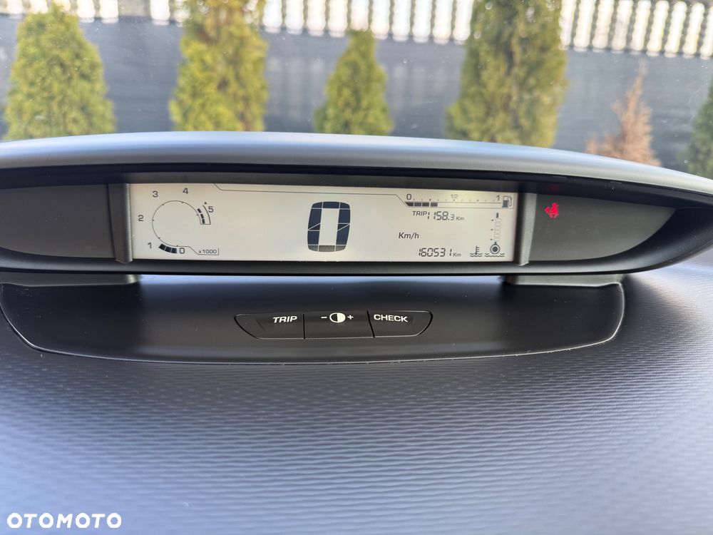 Citroën C4 HDi 110 FAP Style - 20