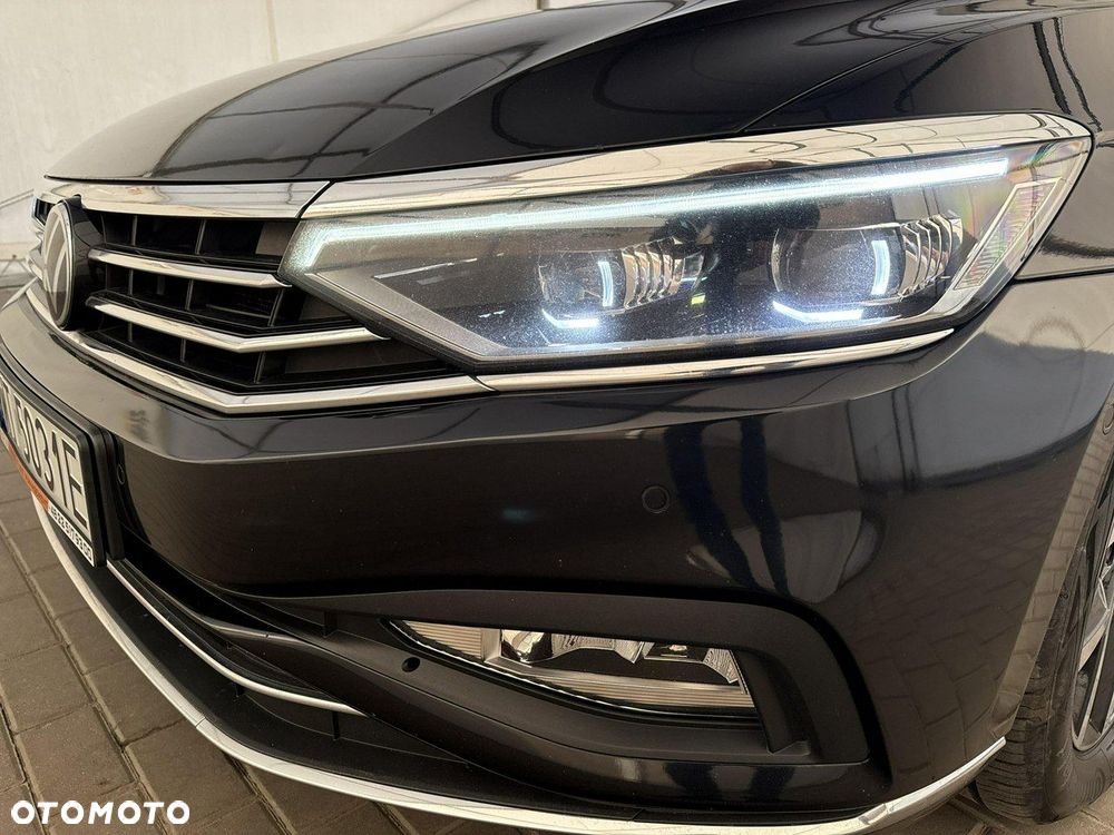 Volkswagen Passat - 28