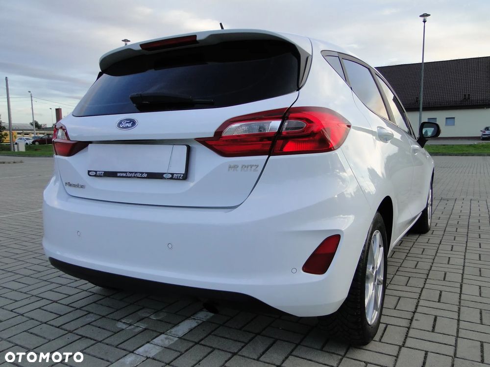 Ford Fiesta - 22