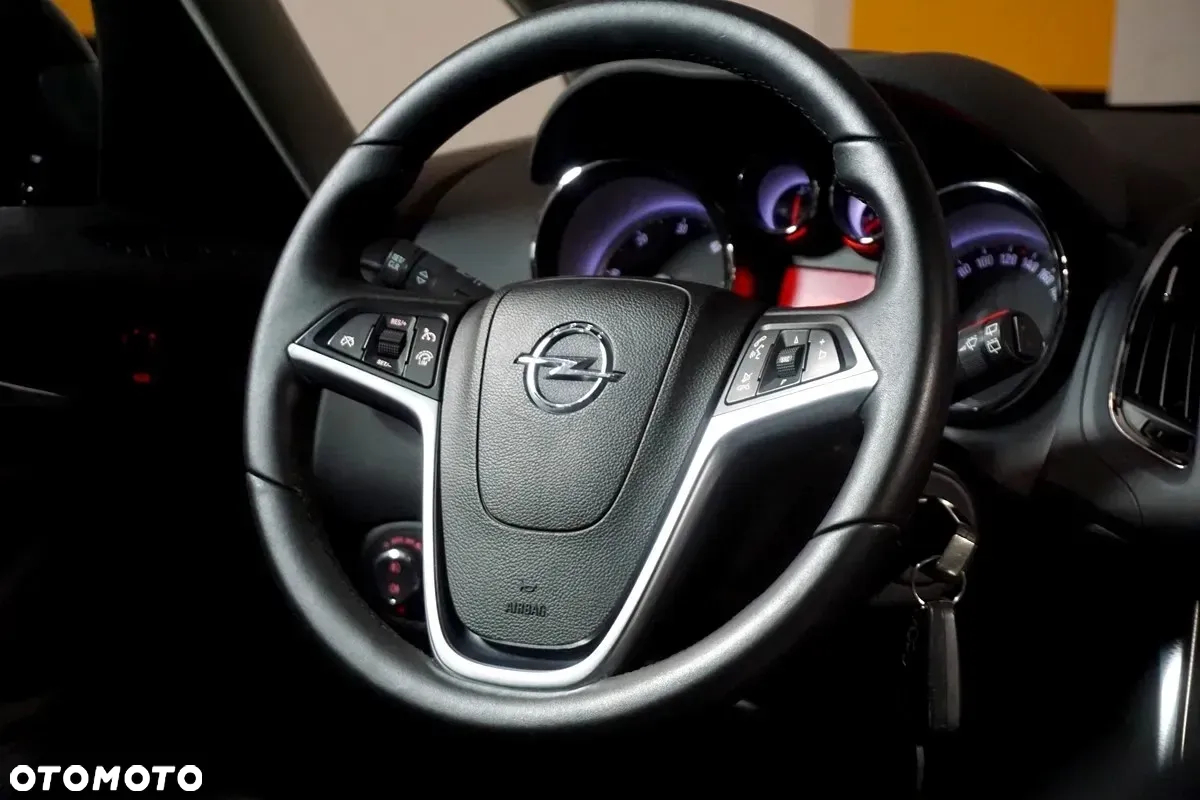 Opel Zafira - 22