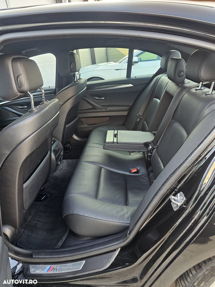 BMW Seria 5 520d Sport-Aut. - 21