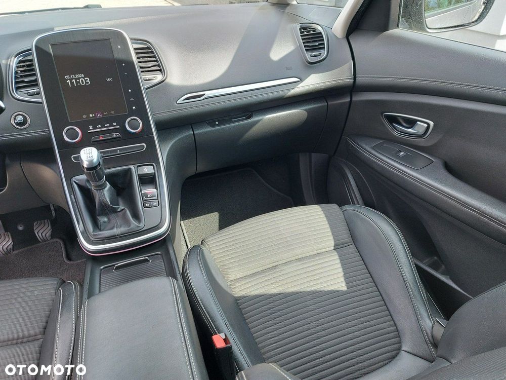 Renault Scenic - 19