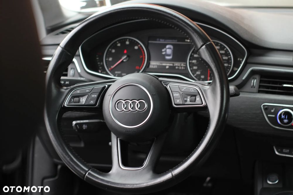 Audi A4 Limousine 2.0 TFSI quattro S tronic design - 17