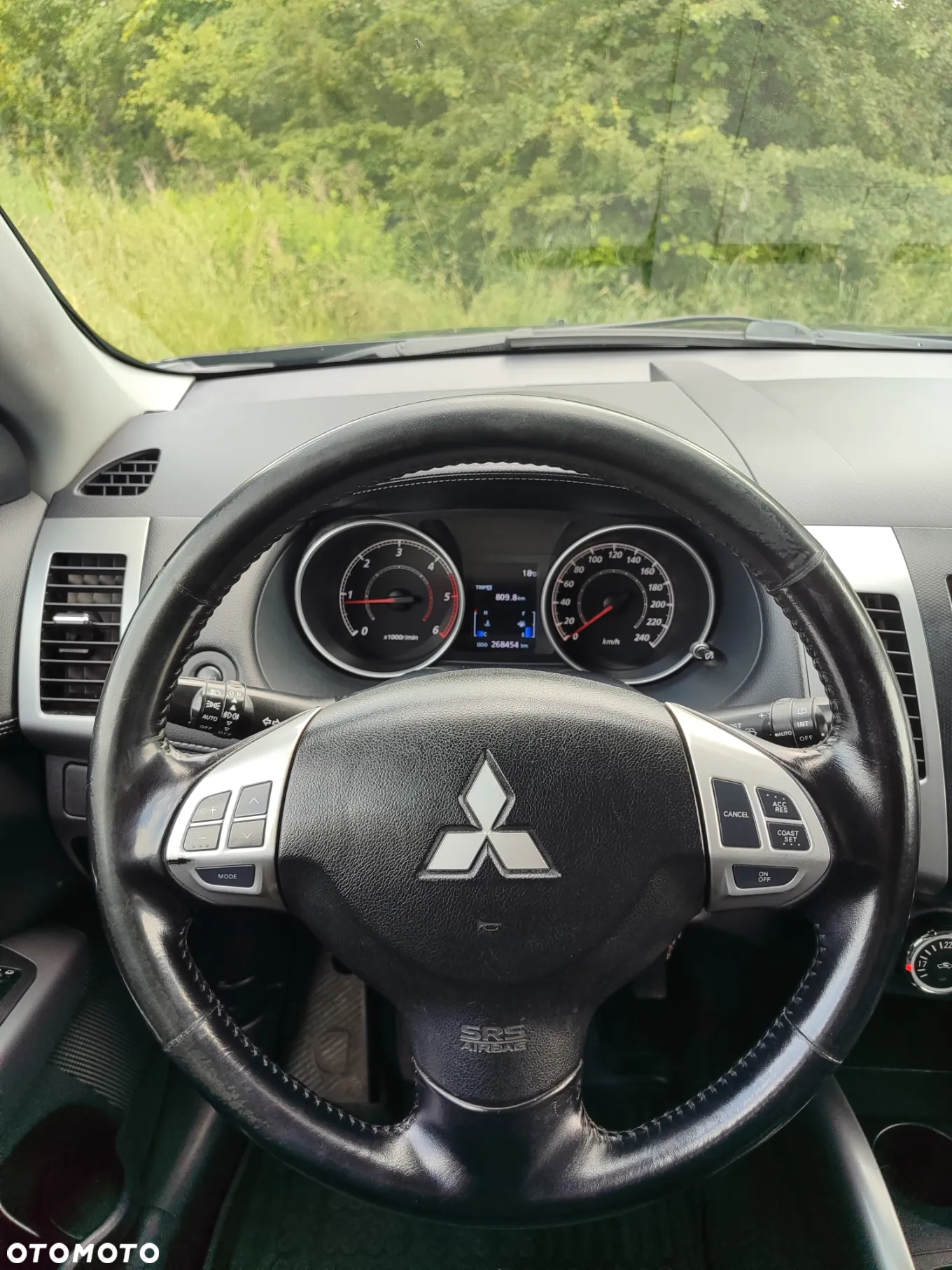 Mitsubishi Outlander 2.0 DI-D 4WD Intense - 24