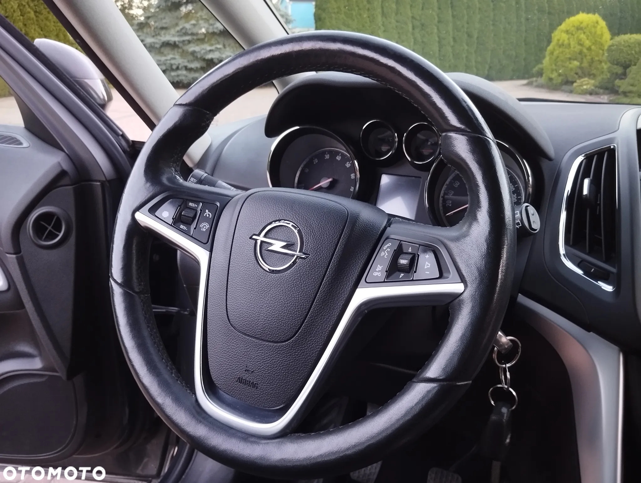 Opel Zafira 1.4 T Elite - 24