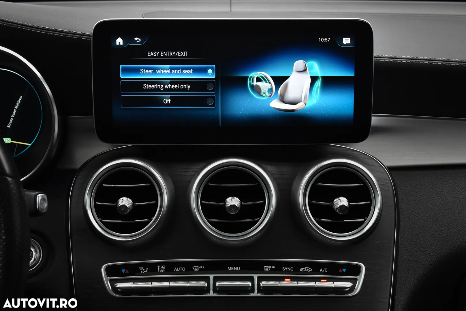 Mercedes-Benz GLC 300 4MATIC MHEV - 35