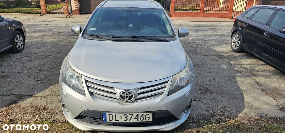 Toyota Avensis 2.0 D-4D Sol - 1