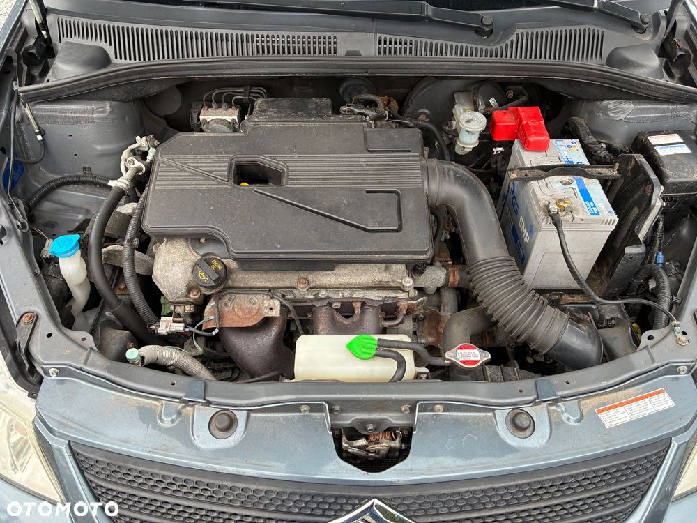 Suzuki SX4 1.6 VVT 4x2 Comfort - 15