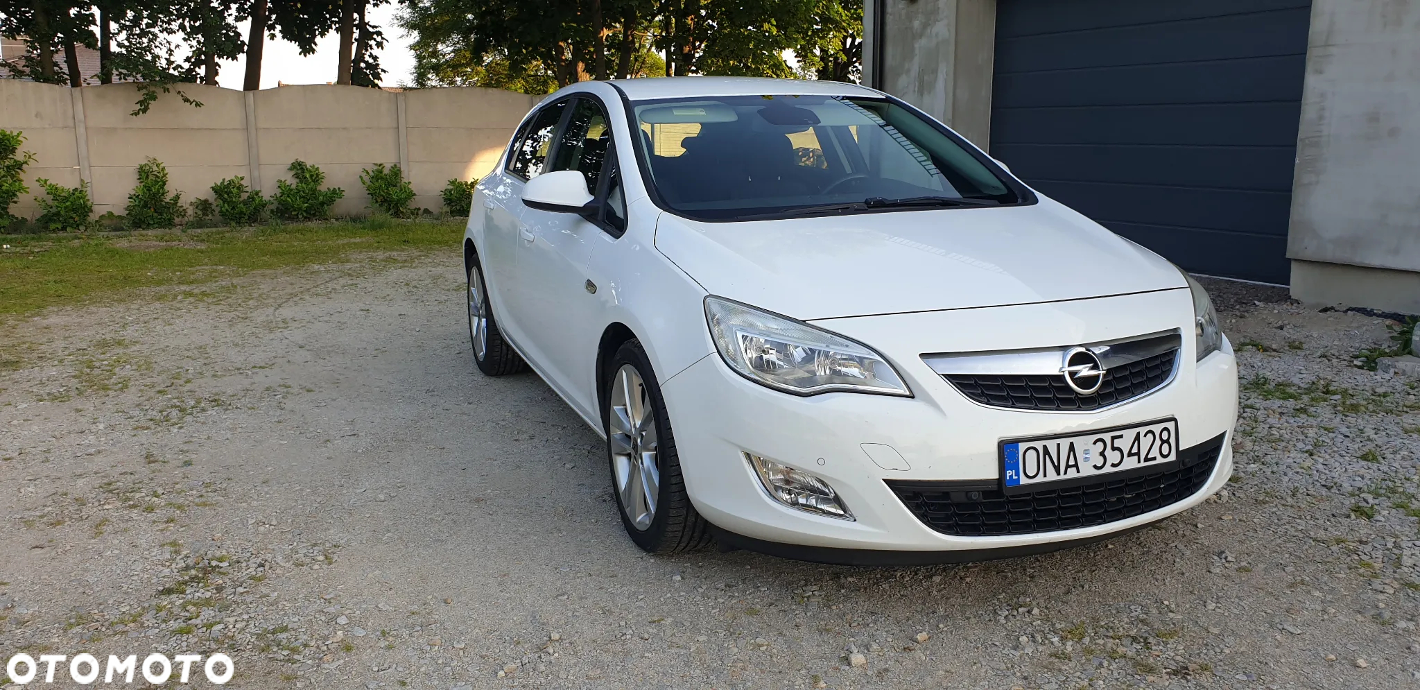 Opel Astra 1.6 Edition Sport - 4