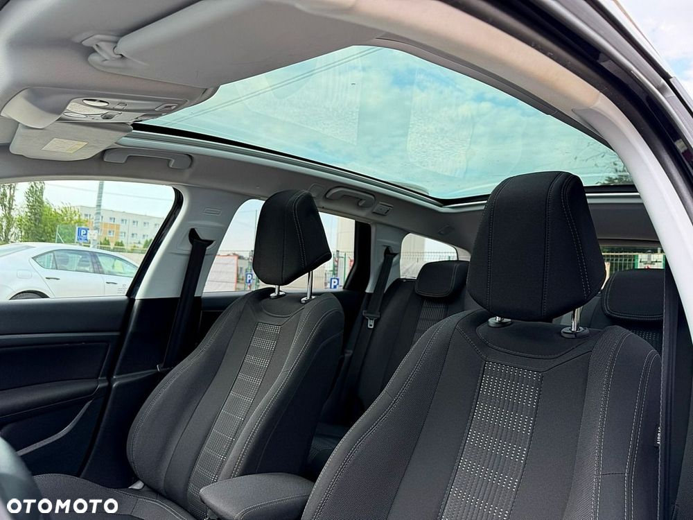 Peugeot 308 - 15