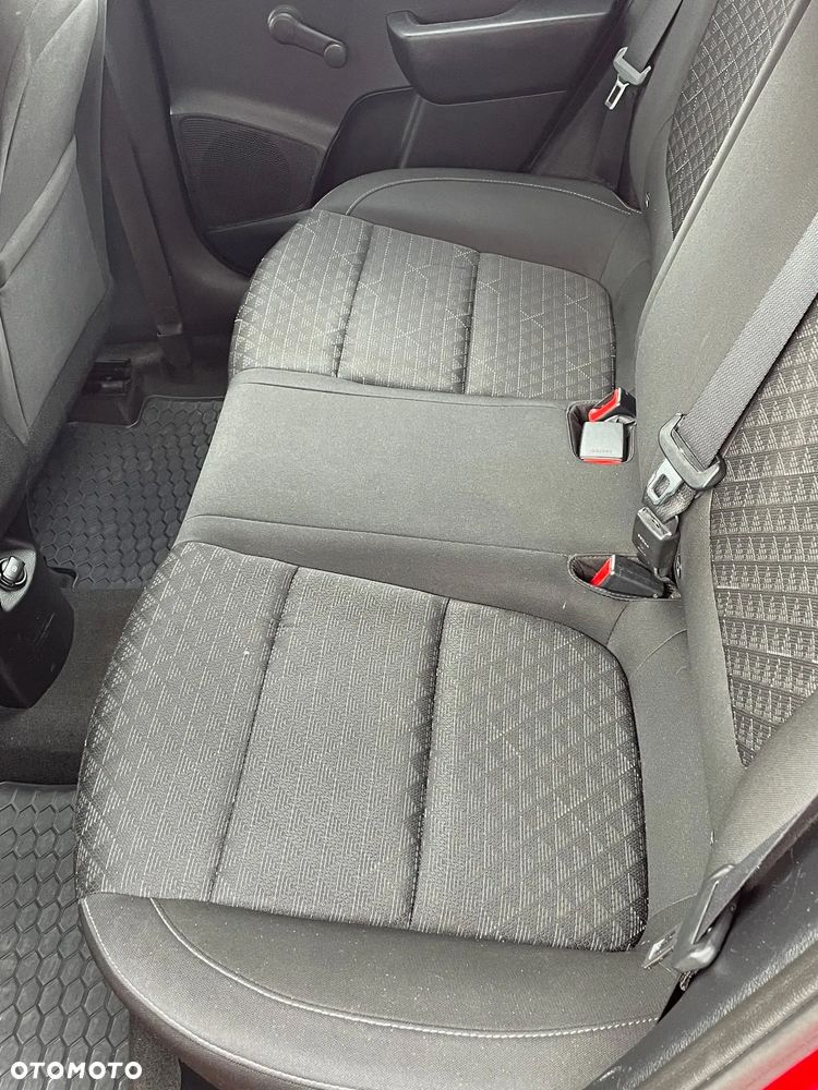 Kia Rio 1.2 M - 14