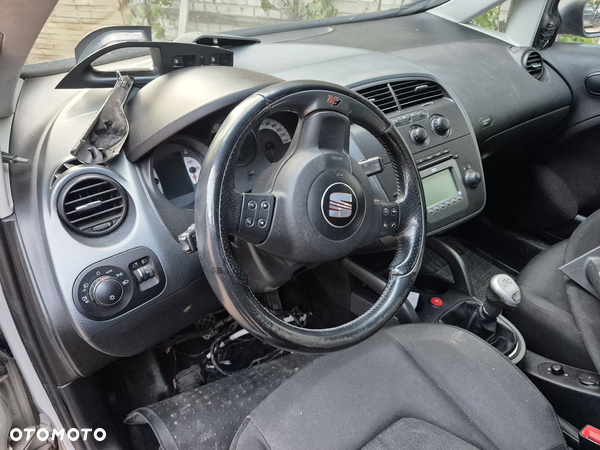 Deska rozdzielcza kokpit pulpit seat altea toledo III altea xl