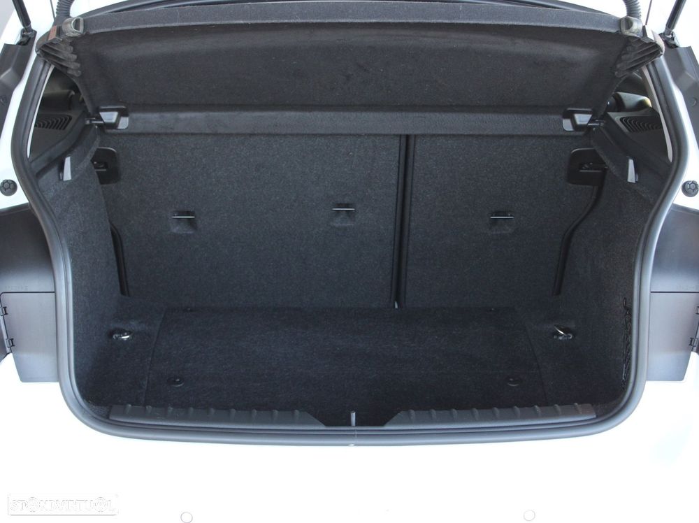 BMW 116 d Line Urban Auto - 14