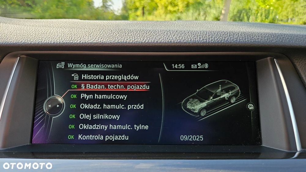 BMW Seria 5 525d Touring Luxury Line - 28