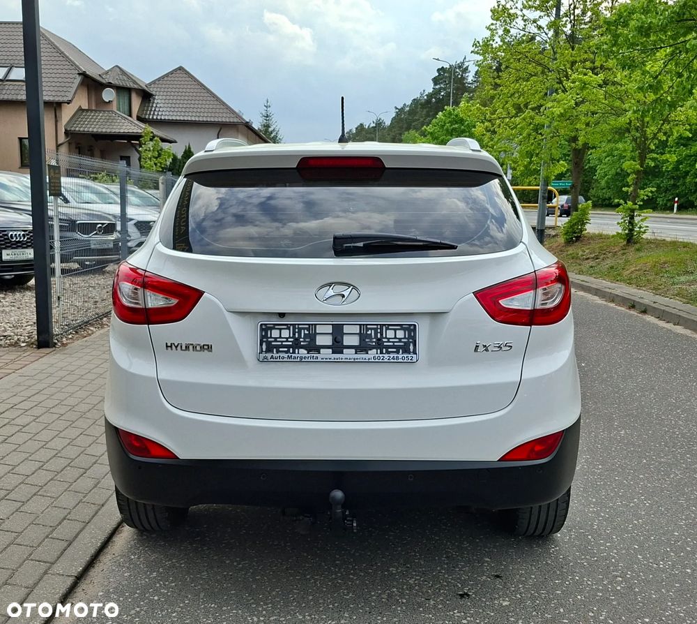 Hyundai ix35 1.6 2WD Fifa World Cup Edition - 35