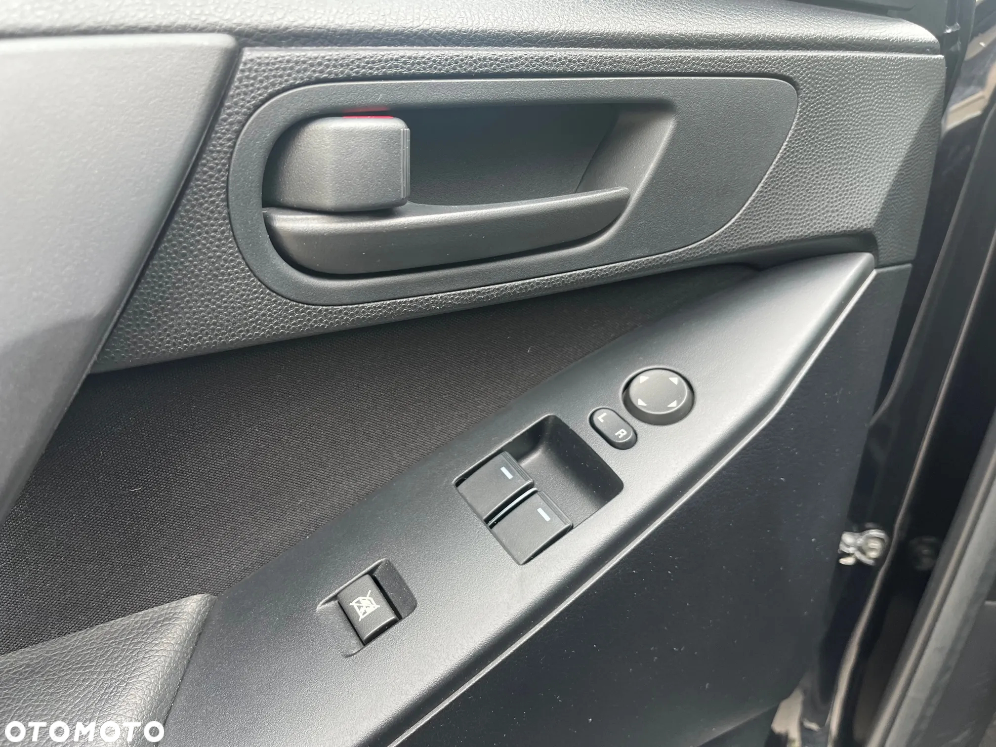 Mazda 3 1.6 Comfort - 25
