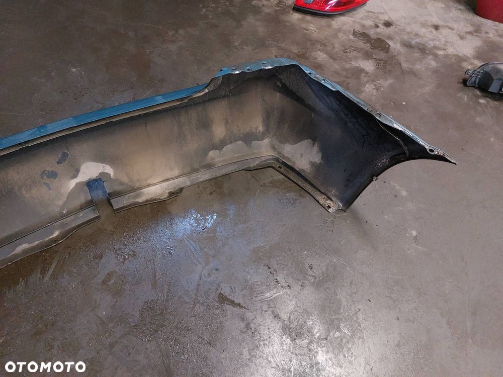 ZDERZAK TYŁ + LAMPY NISSAN PRIMERA P12 LIFTBACK - 24