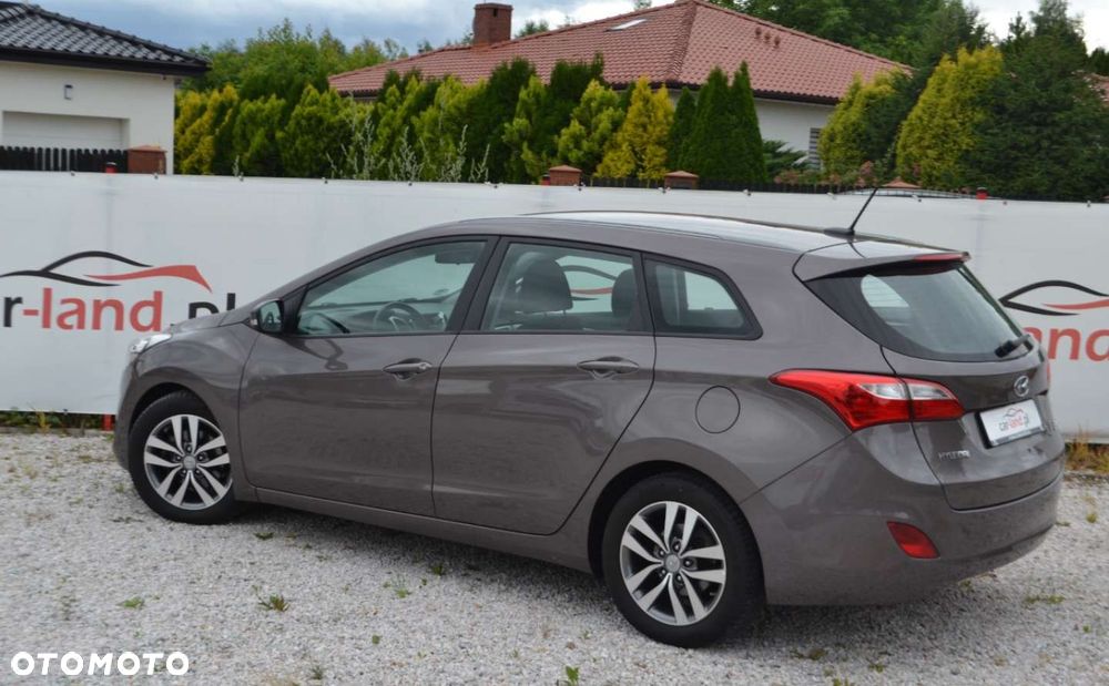 Hyundai i30 - 12