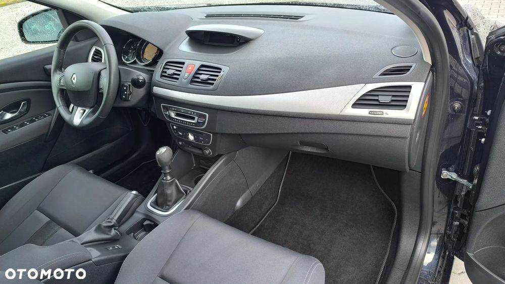Renault Megane 1.6 16V 110 Dynamique - 22