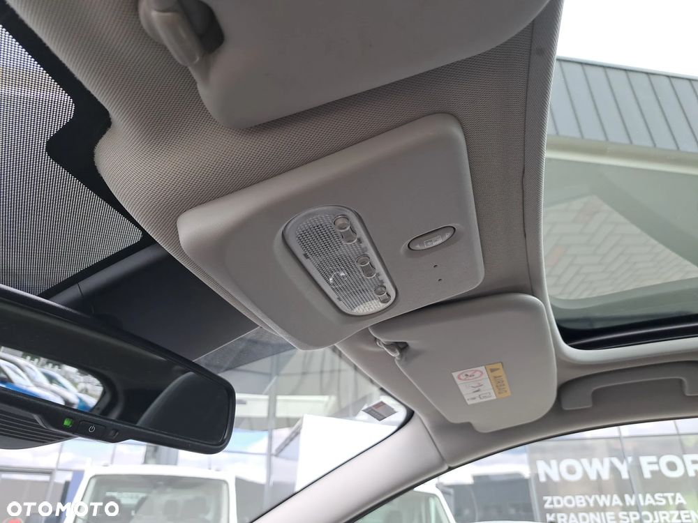 Nissan Qashqai 1.3 DIG-T DCT N-CONNECTA - 35