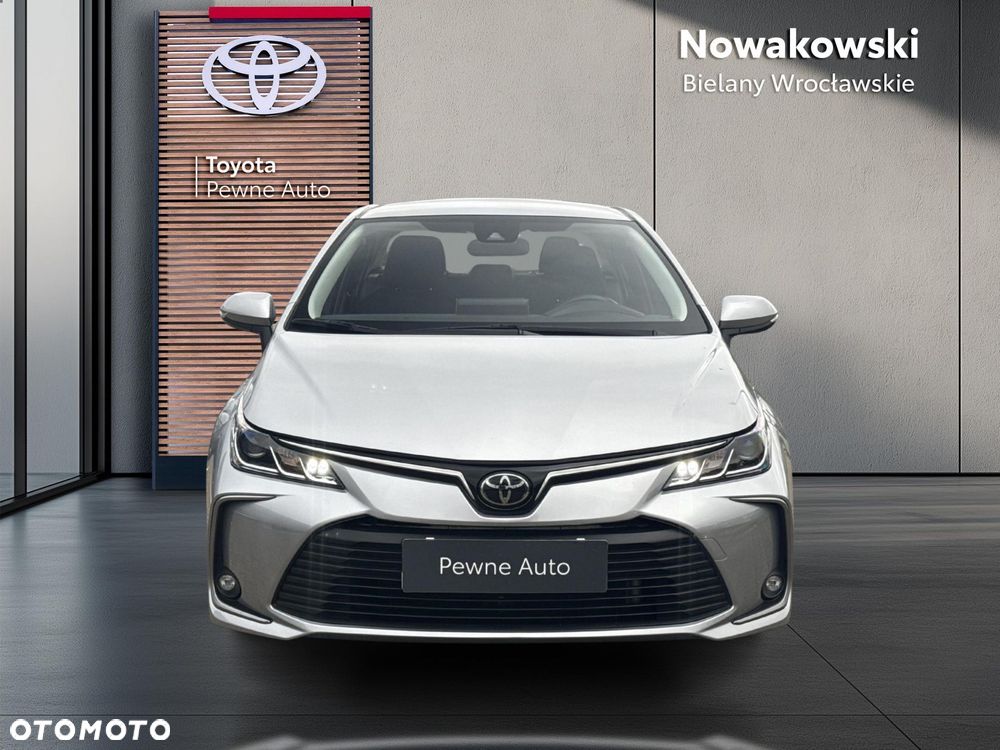 Toyota Corolla - 8