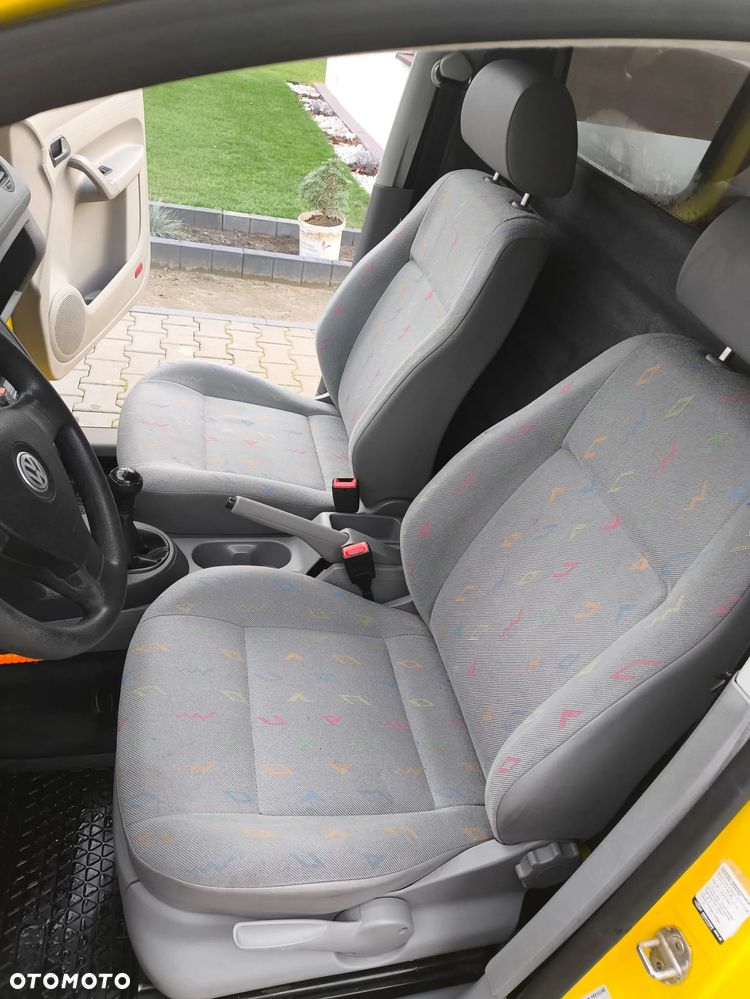 Volkswagen Caddy - 4