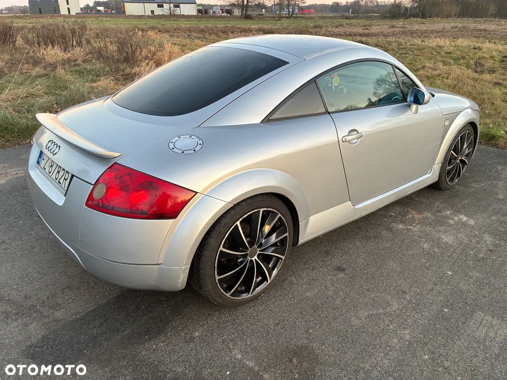 Audi TT Coupé 1.8T - 4
