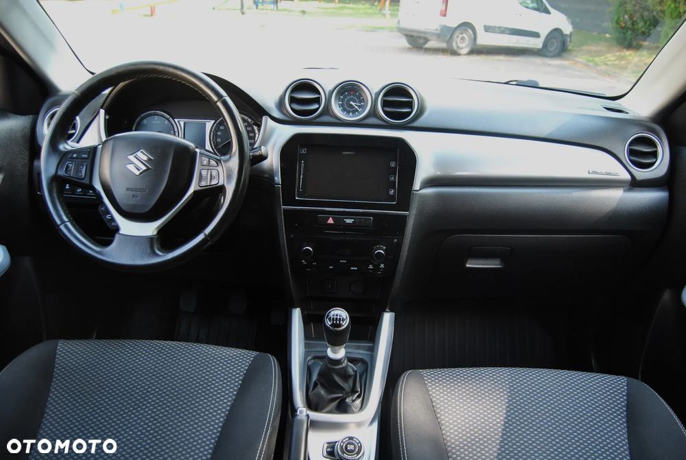 Suzuki Vitara 1.6 DDiS (4x4) Allgrip Comfort+ - 9