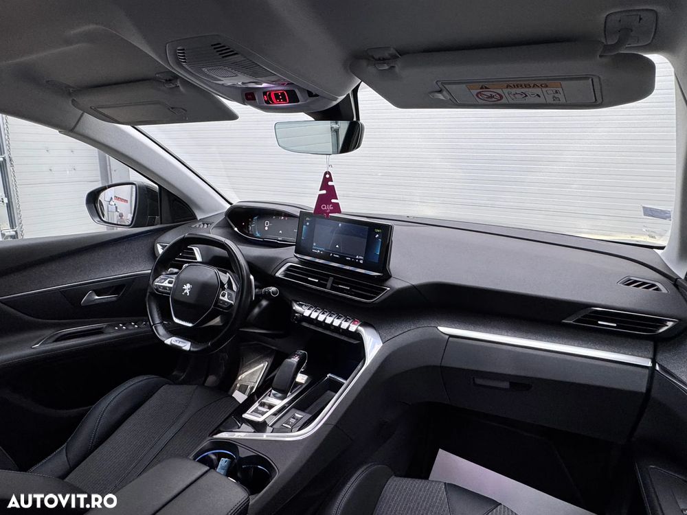 Peugeot 3008 Hybrid 225 e-EAT8 GT - 17