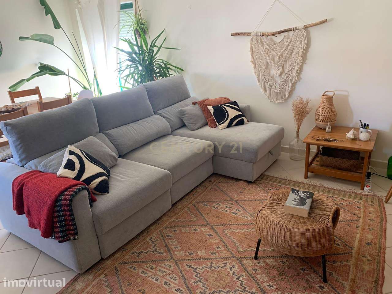 Apartamento T2 para Arrendamento em Quarteira | 1.450 €/mês | A 5 Minu - Grande imagem: 4/15