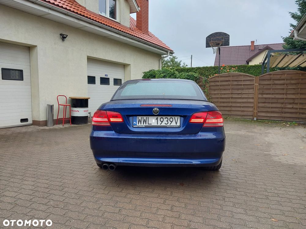 BMW Seria 3 330i - 4