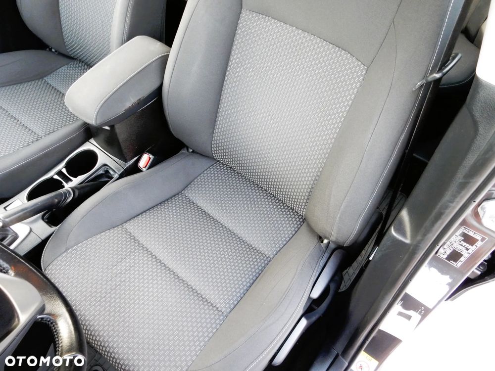 Toyota Corolla 1.4 D-4D Comfort - 15