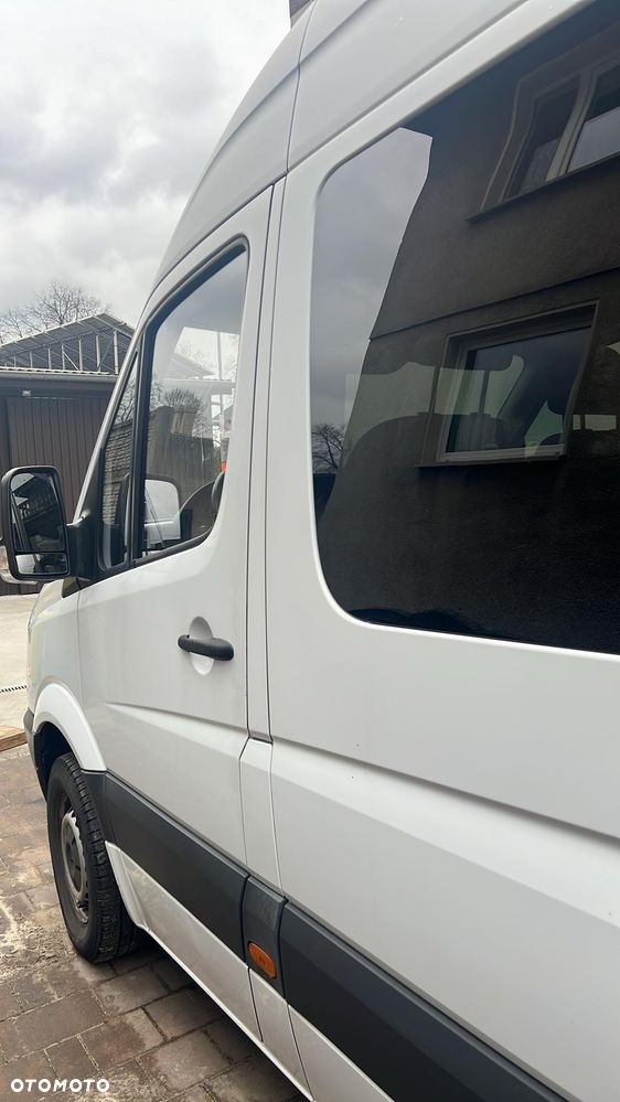 Mercedes-Benz Sprinter - 5