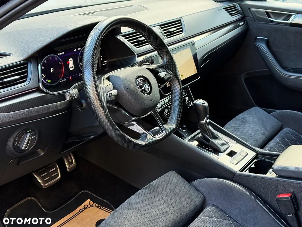 Skoda Superb 1.5 TSI DSG Sportline - 7