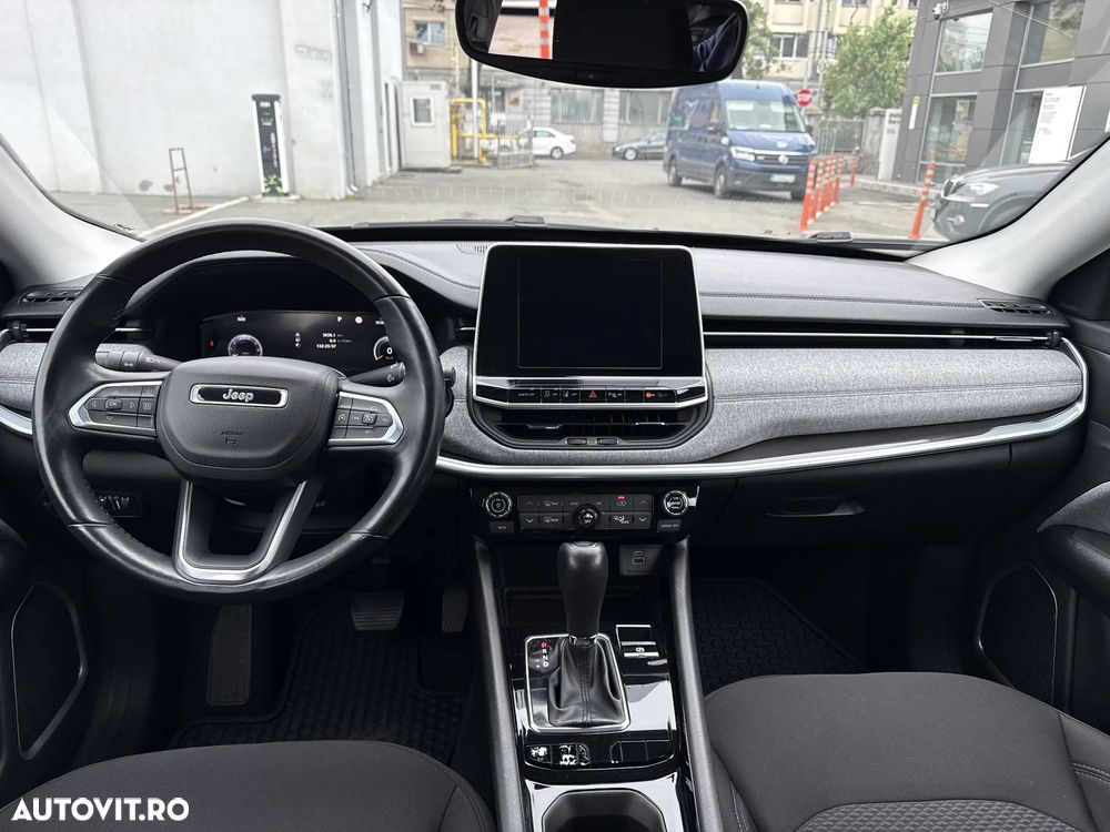 JEEP Compass 2022 — imagine 9