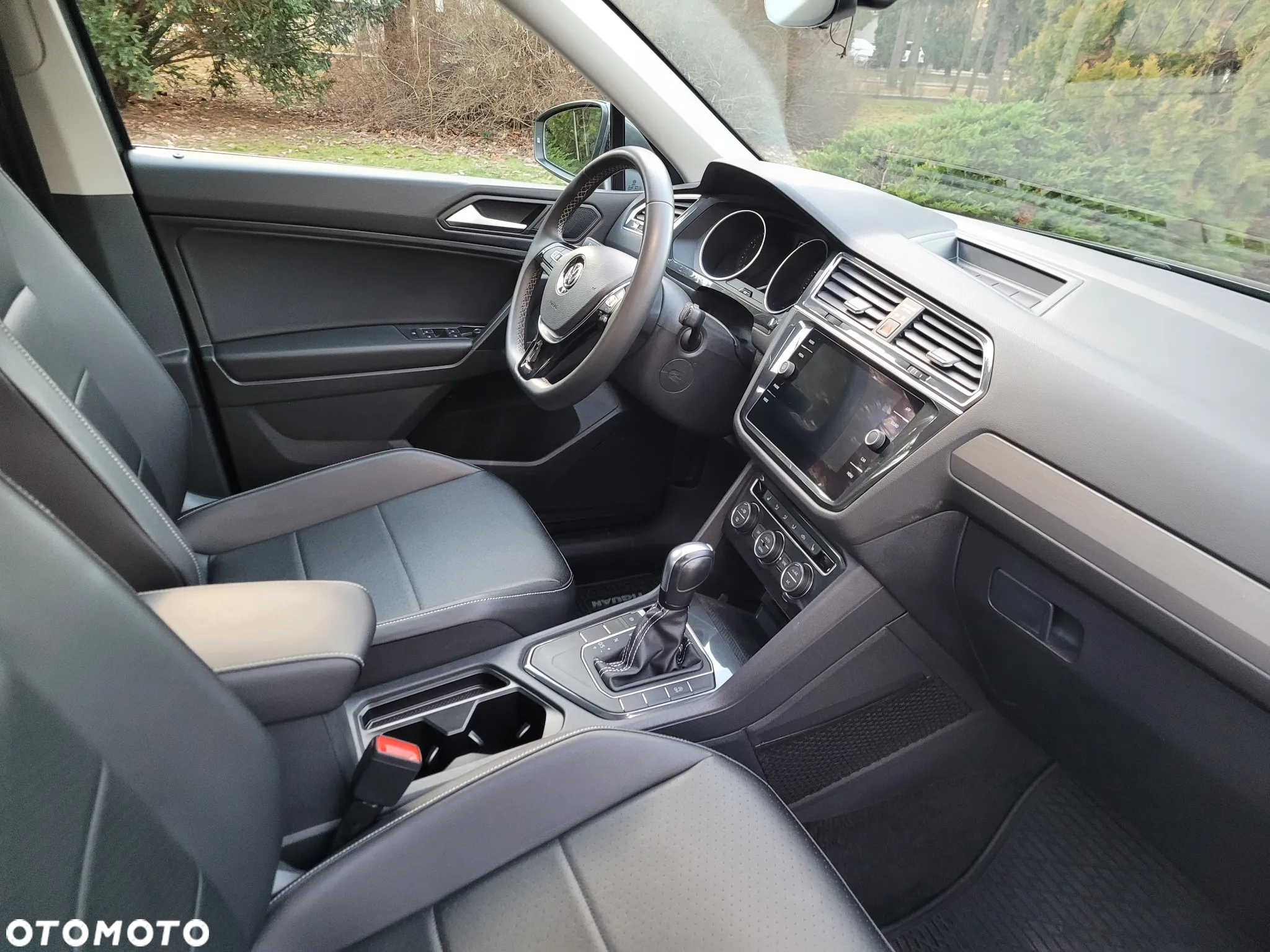 Volkswagen Tiguan 2.0 TSI 4Mot Elegance DSG - 13