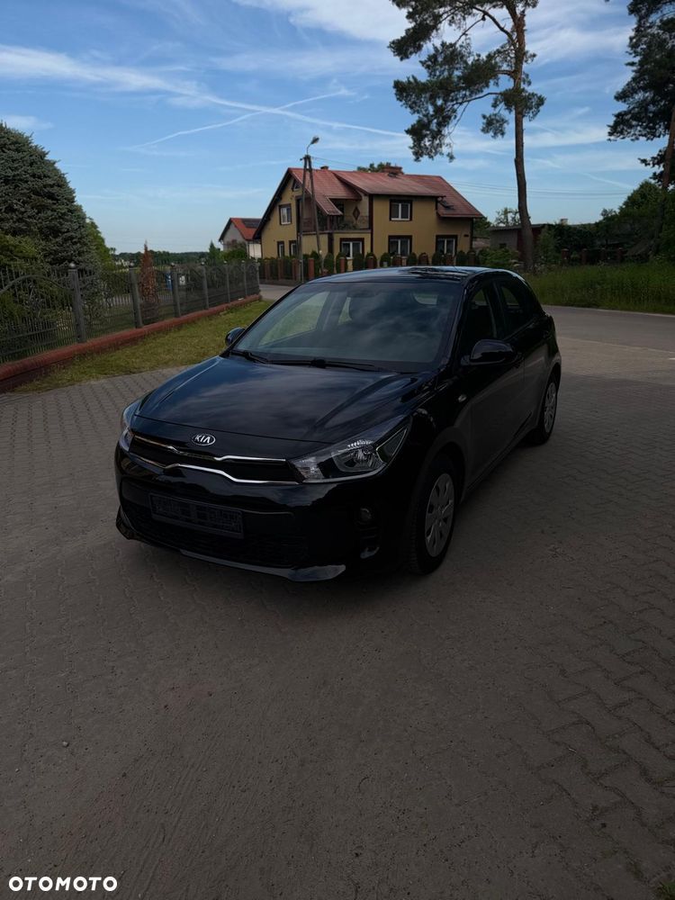 Kia Rio 1.2 Business Line Plus - 2