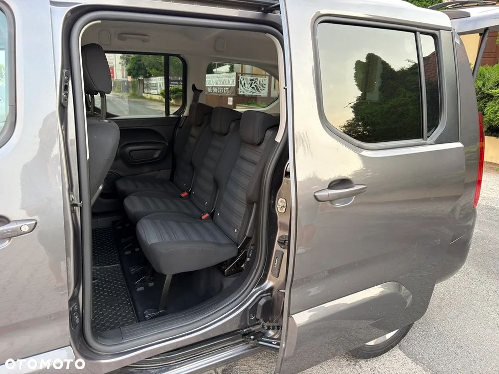 Opel Combo 1.2 Turbo Start/Stop Automatik Innovation - 20