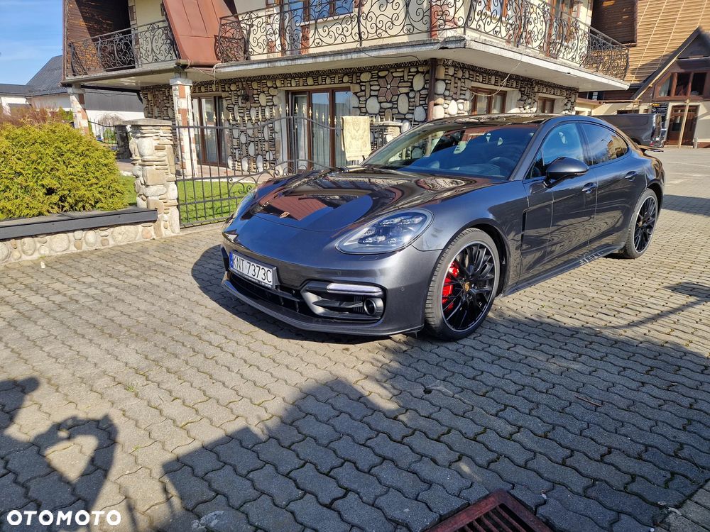 Porsche Panamera GTS GPF - 4