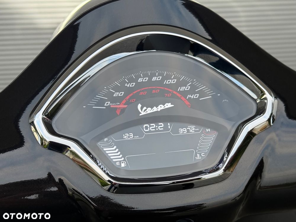 Vespa GTS - 18