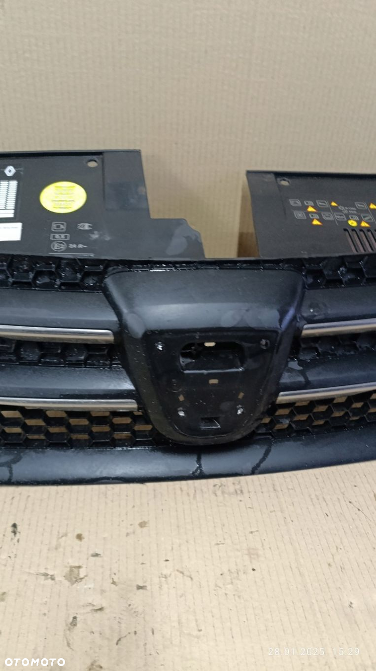 ATRAPA GRILL DACIA LOGAN MCV SANDERO STEPWAY 2012 - 3