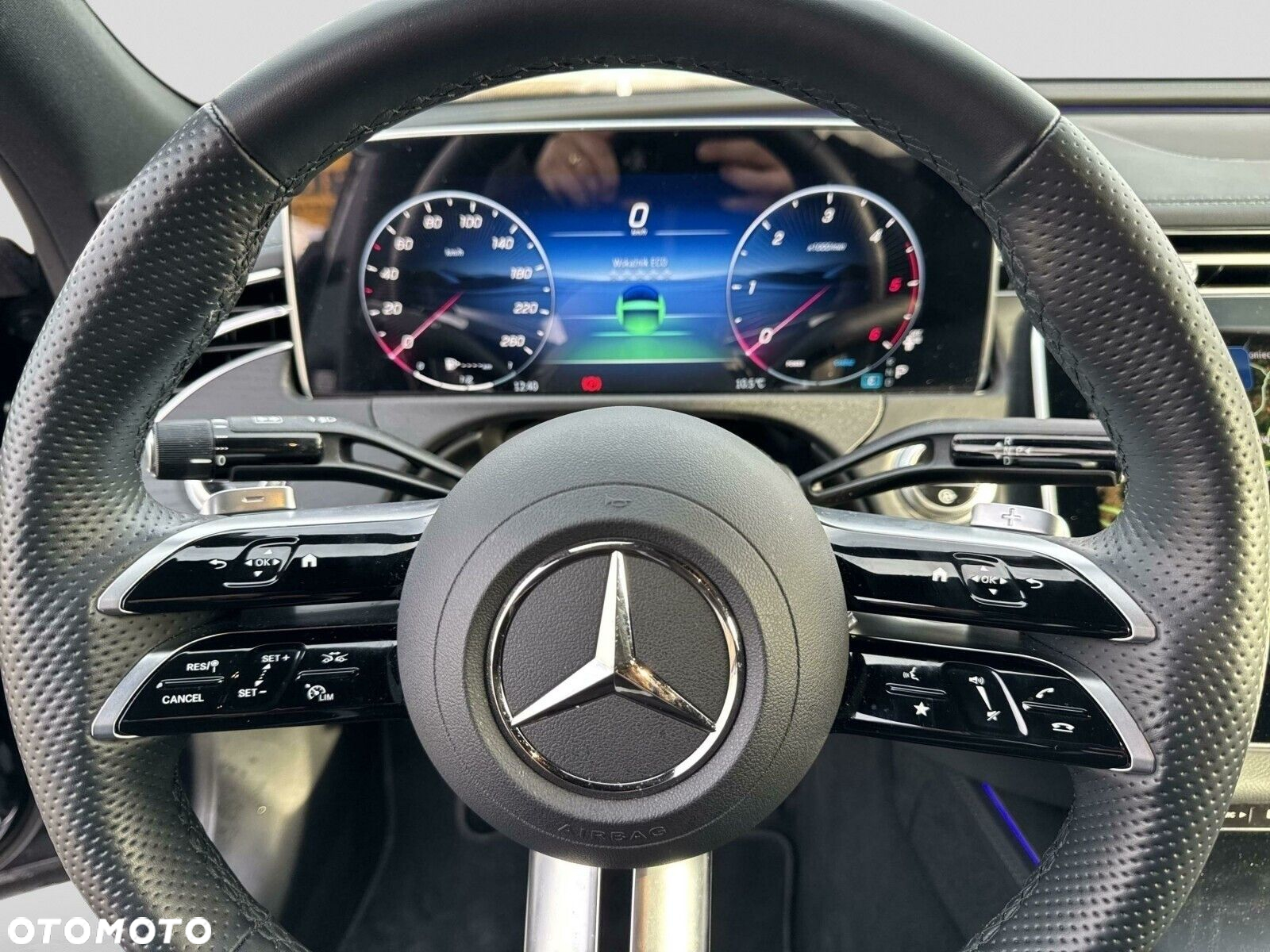 Mercedes-Benz Klasa E - 11