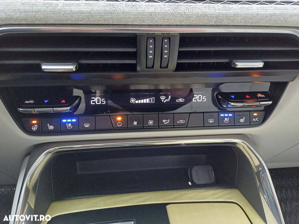 Mazda CX-60 e-SKYACTIV 3.3D AWD 8AT MHEV Takumi Plus - 17