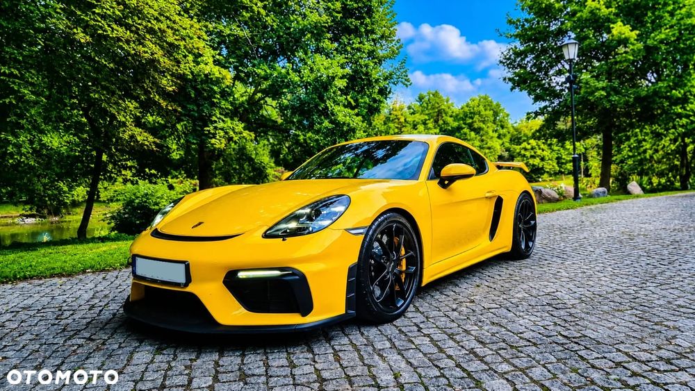 Porsche 718 Cayman - 3